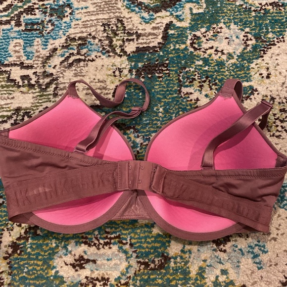 Worn vs bra for sale - Picture 2 of 3